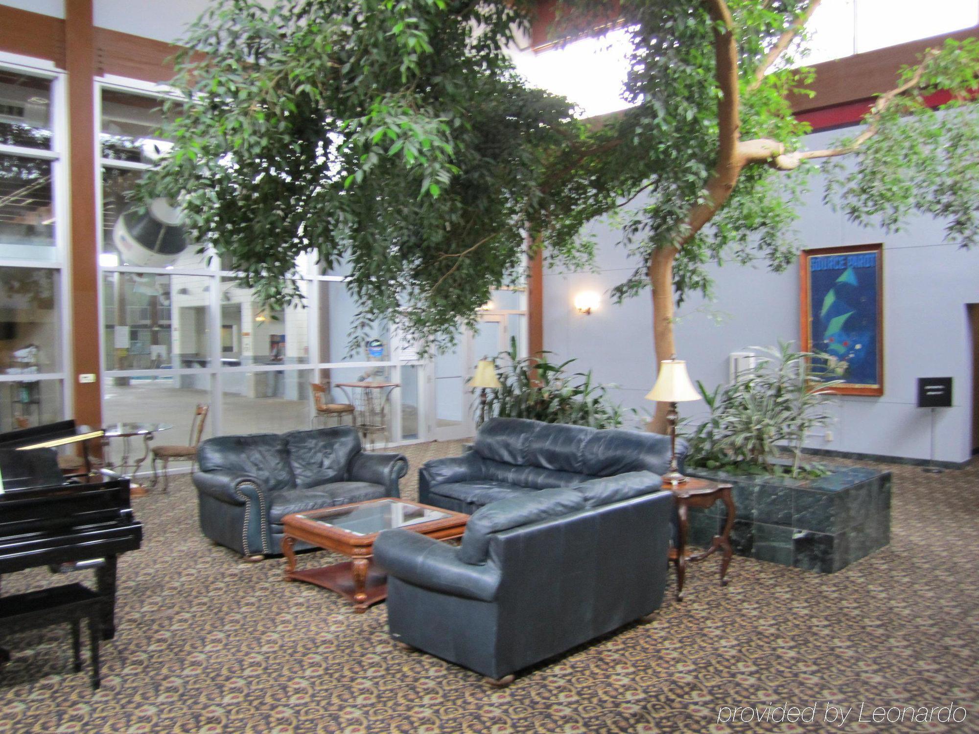 Atrium Hotel & Conference Center Hutchinson Zewnętrze zdjęcie